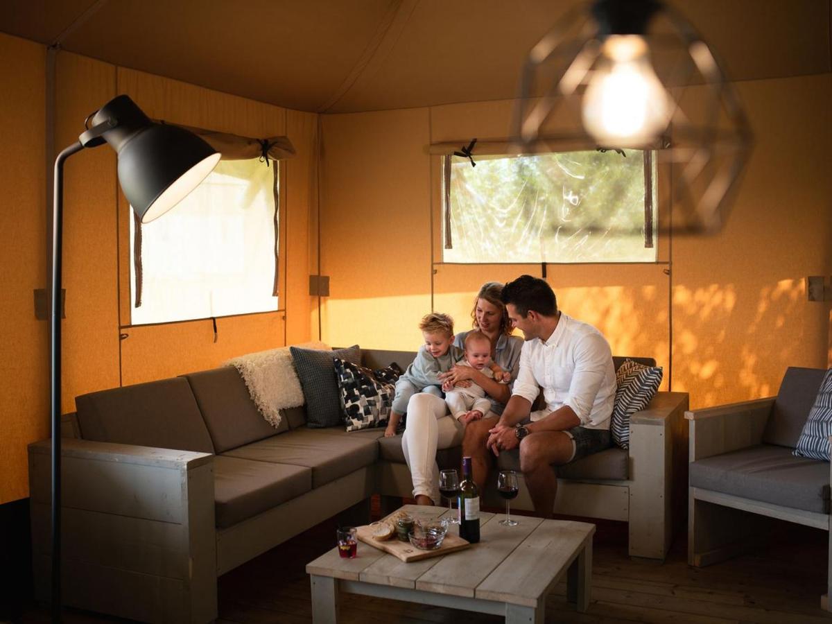 Landal Glamping Neufchâteau Hotel Ngoại thất bức ảnh