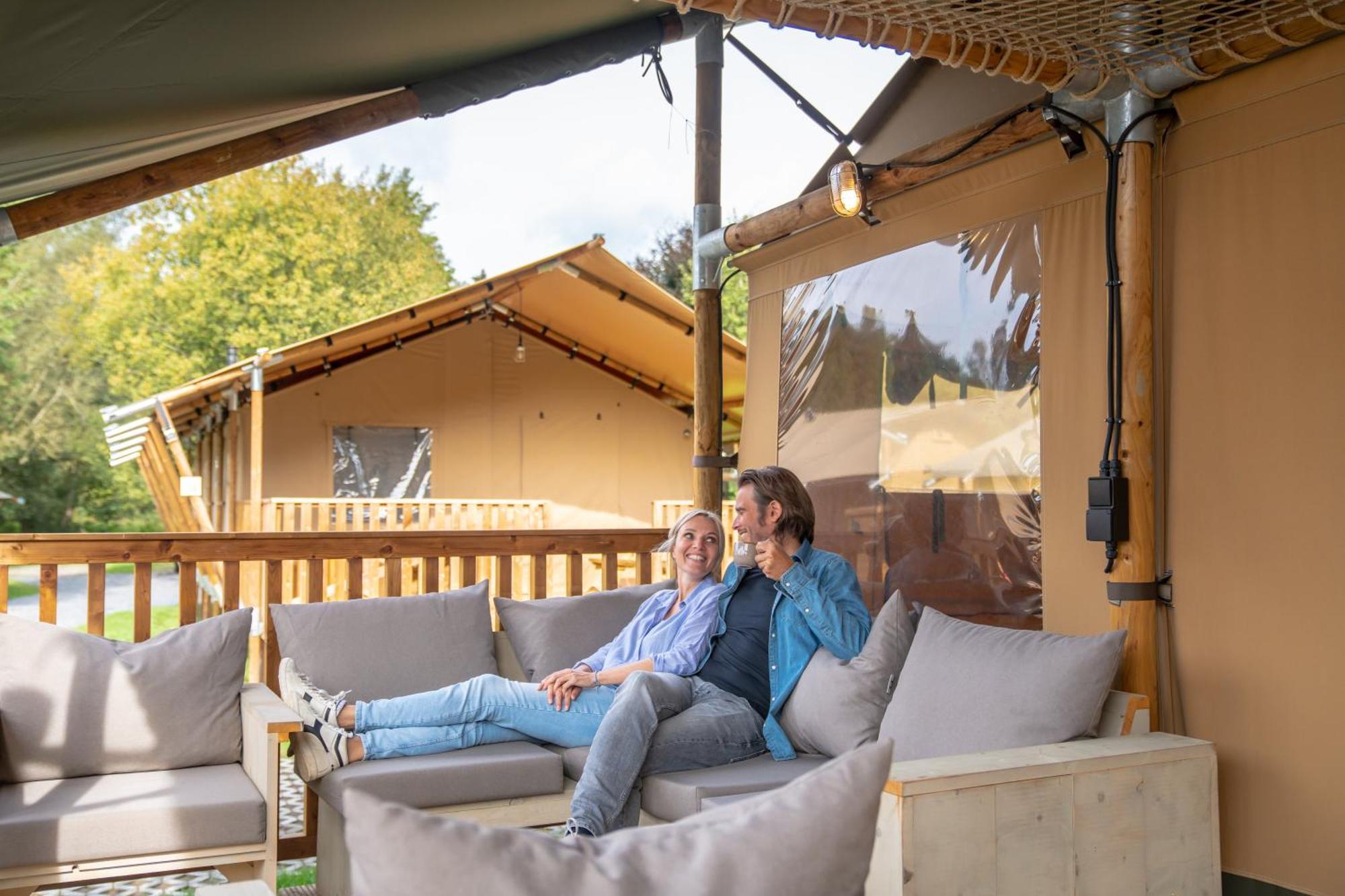 Landal Glamping Neufchâteau Hotel Ngoại thất bức ảnh