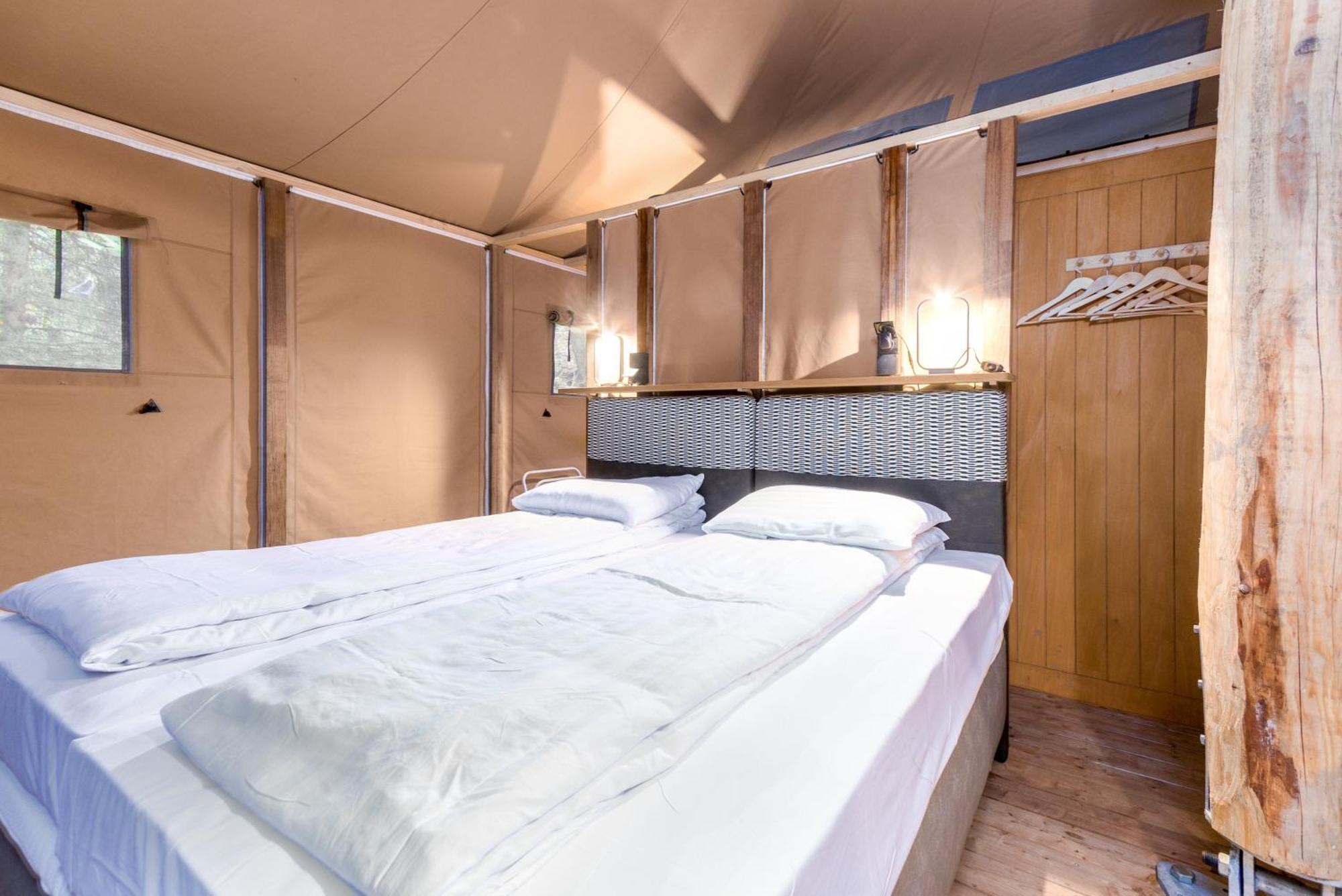 Landal Glamping Neufchâteau Hotel Ngoại thất bức ảnh