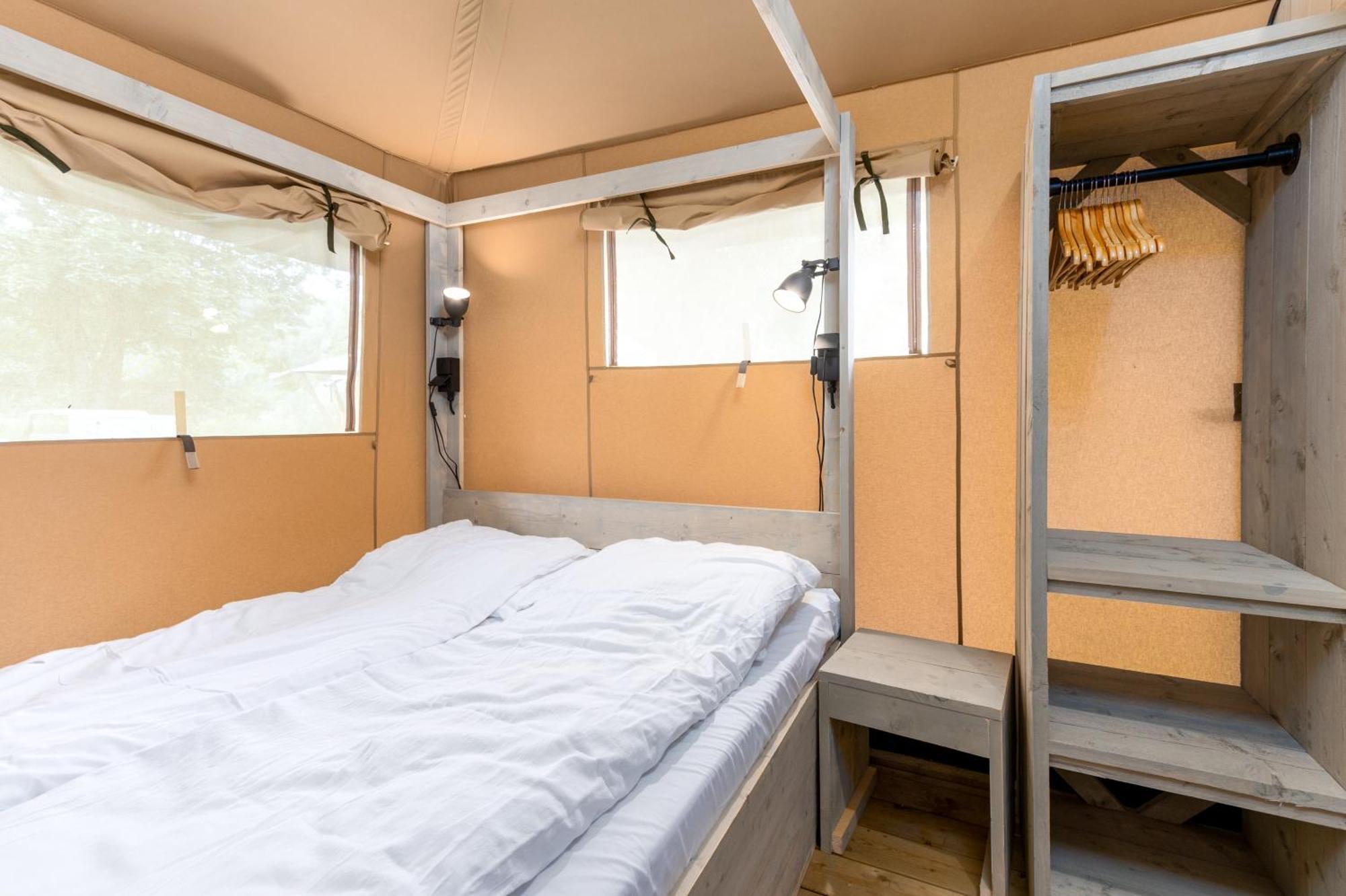 Landal Glamping Neufchâteau Hotel Phòng bức ảnh