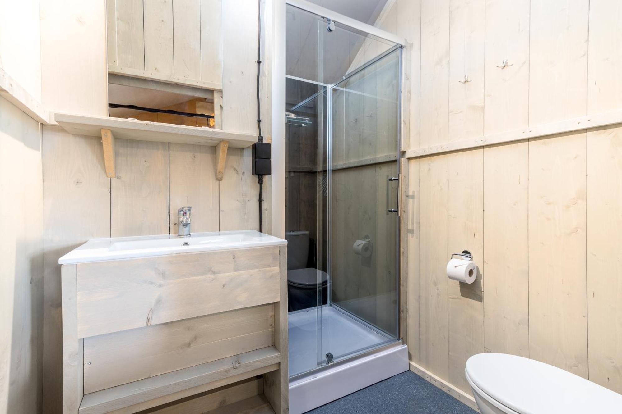 Landal Glamping Neufchâteau Hotel Phòng bức ảnh