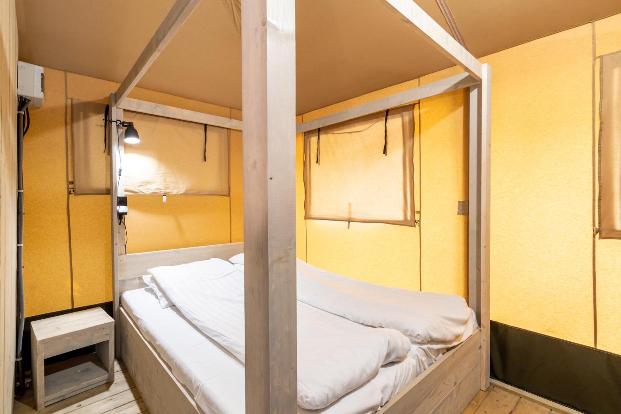 Landal Glamping Neufchâteau Hotel Phòng bức ảnh