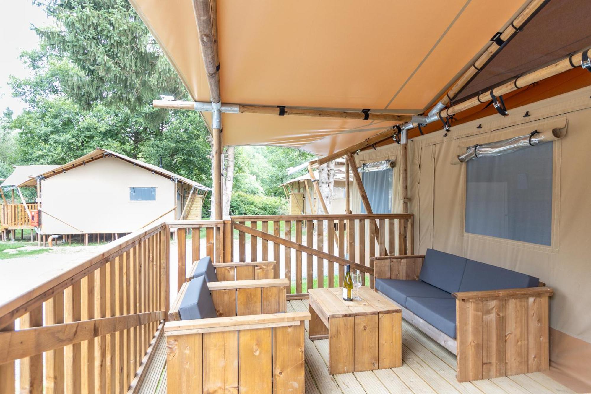Landal Glamping Neufchâteau Hotel Phòng bức ảnh