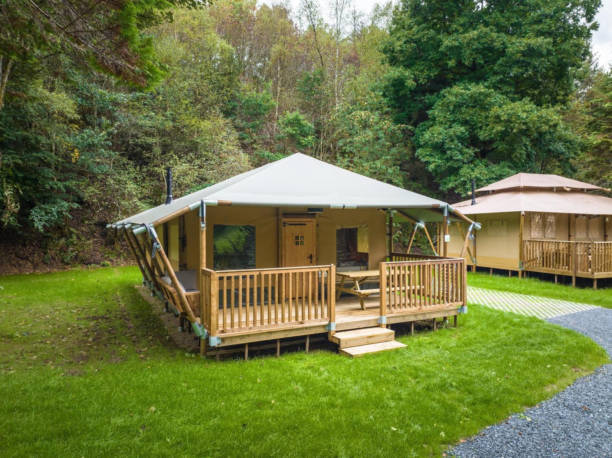 Landal Glamping Neufchâteau Hotel Phòng bức ảnh